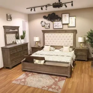 Traditional Luxury Dark Brown Polish Bed with Tufted Leatherette Headboard - Image 1